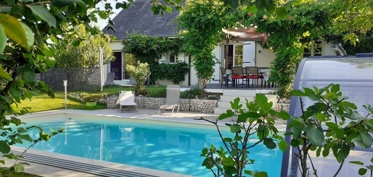Au Coeur Du Bien-Etre, Chalet Avec Piscine Chauffee Et Couverte, Spa, Sauna, Massages Monteaux Екстериор снимка