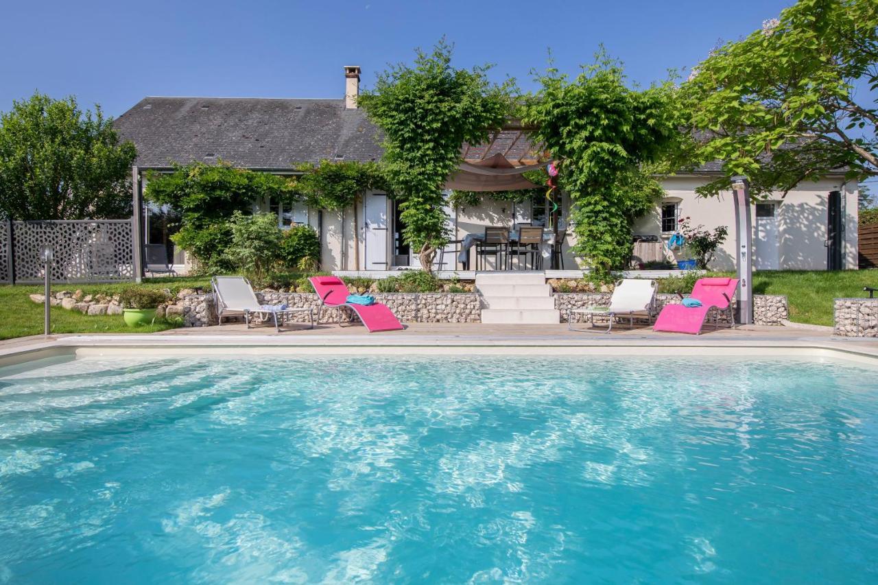 Au Coeur Du Bien-Etre, Chalet Avec Piscine Chauffee Et Couverte, Spa, Sauna, Massages Monteaux Екстериор снимка